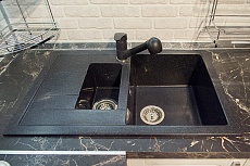 Кухонная мойка GranFest Quadro GF-Q775KL 76 см графит