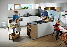 Кухонная мойка Hansgrohe C51-F660-07 77 см со встроен. смесителем, черный/хром
