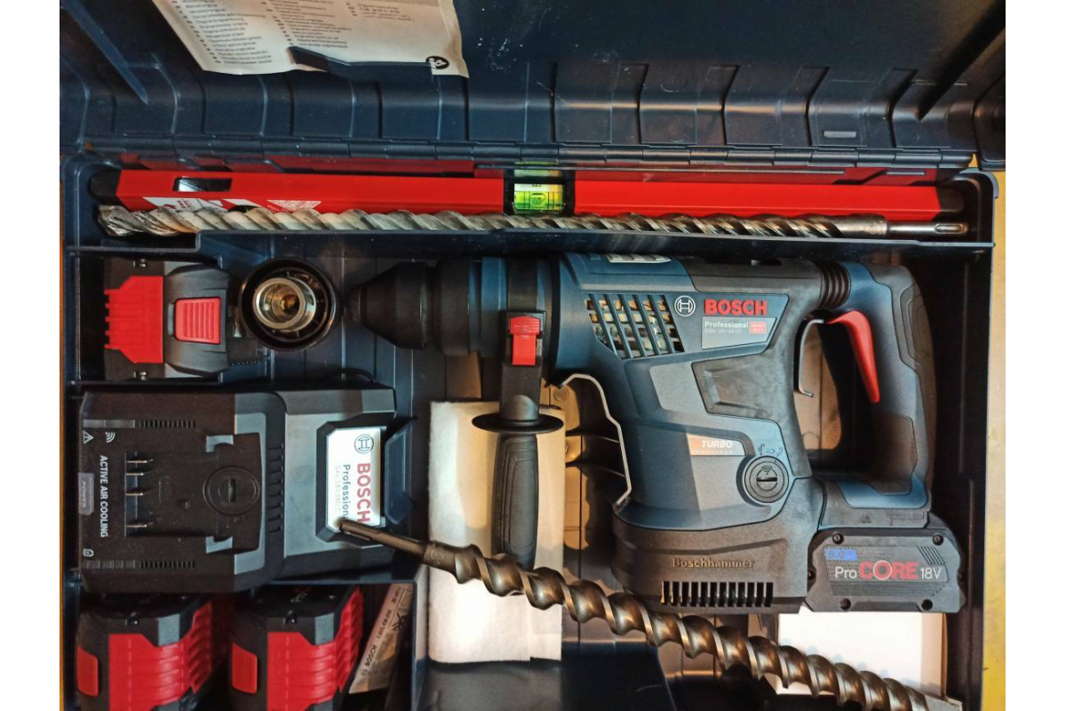 Аккумуляторный перфоратор Bosch GBH 18V-34 CF 0611914021