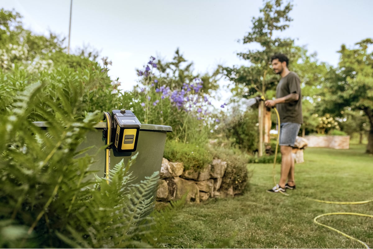 Насос для бочек Karcher BP 2.000-18 Barrel INT 1.645-475.0