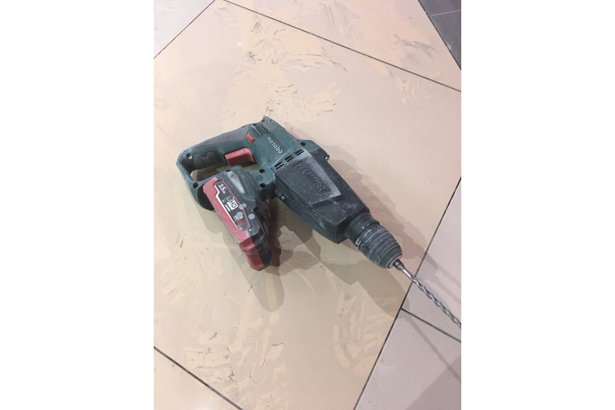 Аккумуляторный перфоратор Metabo KHA 18 LTX 600210890