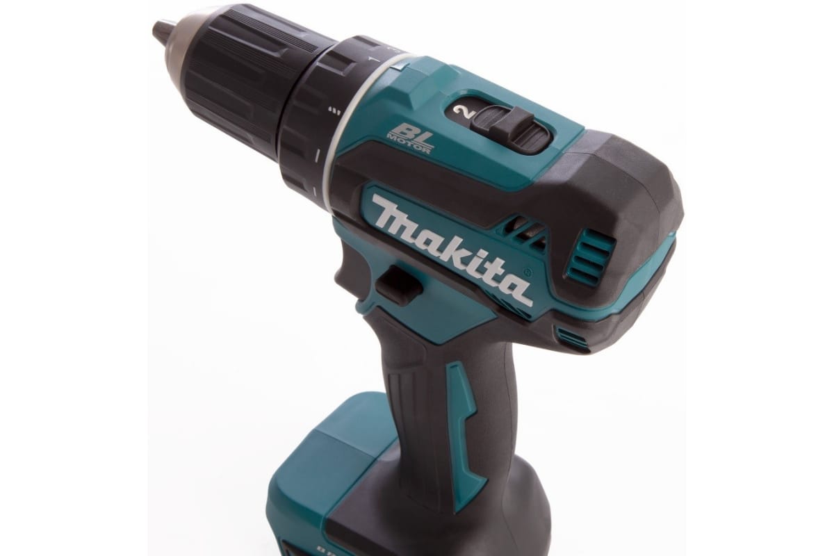 Аккумуляторная дрель-шуруповерт Makita LXT DDF485RFJ