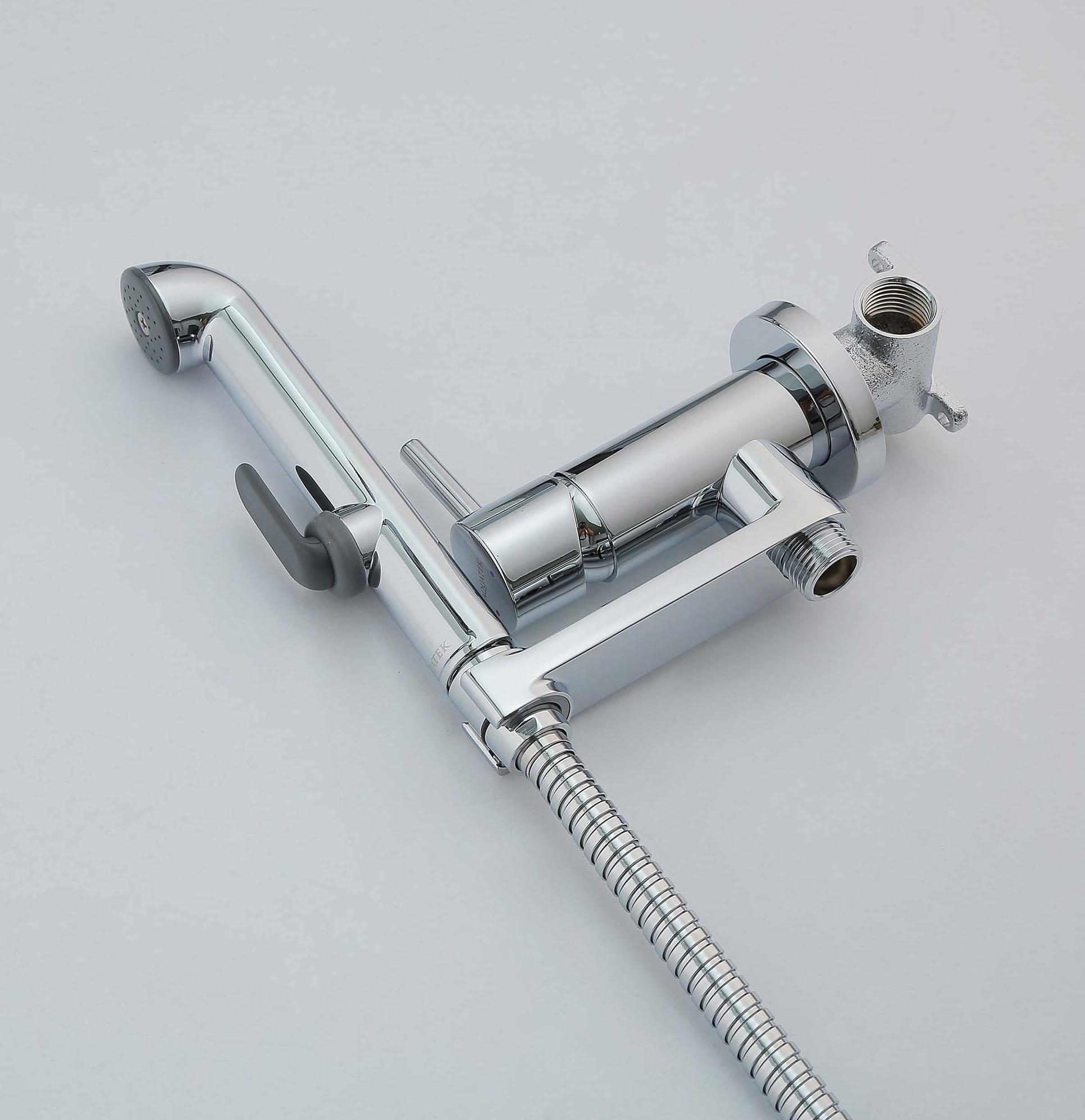 Смеситель Aquatek Ника AQ1819CR с гигиеническим душем, хром Смеситель Aquatek Ника AQ1819CR с гигиеническим душем, хром