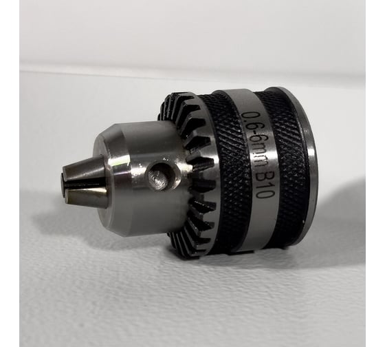 Патрон сверлильный с ключом AURA TOOLS В10/0,6-6 11060610