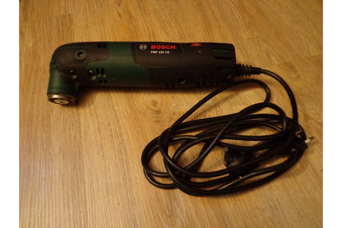 Многофункциональный инструмент Bosch PMF 220 CE 0.603.102.020