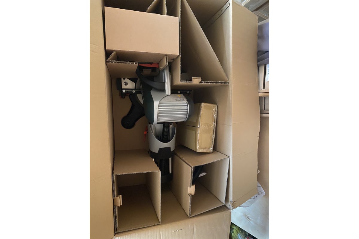 Торцовочная пила Metabo KGS 254 I Plus 0102540200