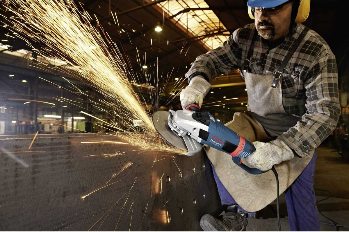Угловая шлифмашина Bosch GWS 26-230 LVI 0.601.895.F04