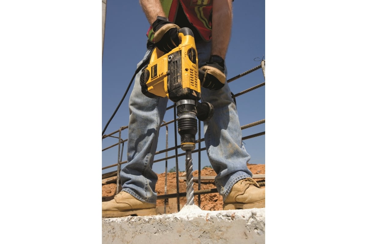 Перфоратор DeWalt D 25501 K