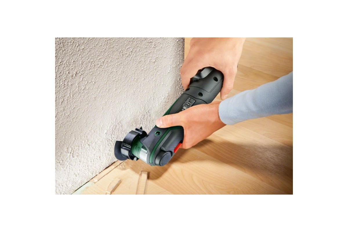 Аккумуляторный универсальный многофункциональный инструмент Bosch UniversalMulti 12 Solo 0.603.103.020