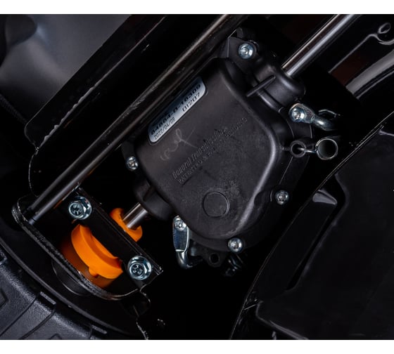 Бензиновая газонокосилка Champion LM4627