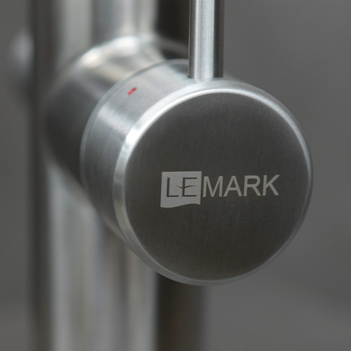 Смеситель для кухни Lemark Expert LM5083S-Gray с подкл. к фильтру, сталь/серый