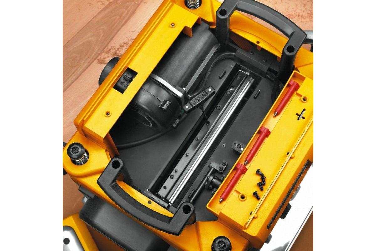 Рейсмусный станок DeWalt 1800 Вт, макс. ширина 330 мм DW735-KS