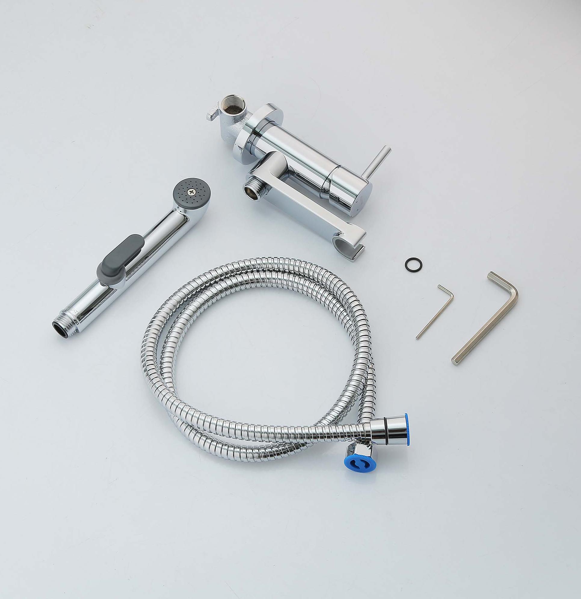 Смеситель Aquatek Ника AQ1819CR с гигиеническим душем, хром Смеситель Aquatek Ника AQ1819CR с гигиеническим душем, хром