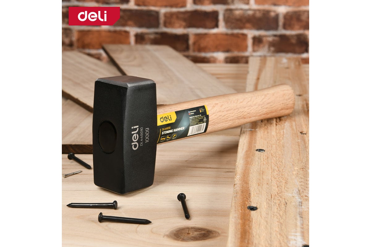 Кувалда Deli DL448010 1000 гр, деревянная рукоять 167397