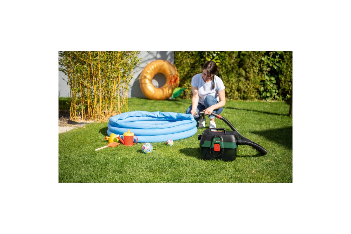 Аккумуляторный пылесос Bosch AdvancedVac 18 06033E1000