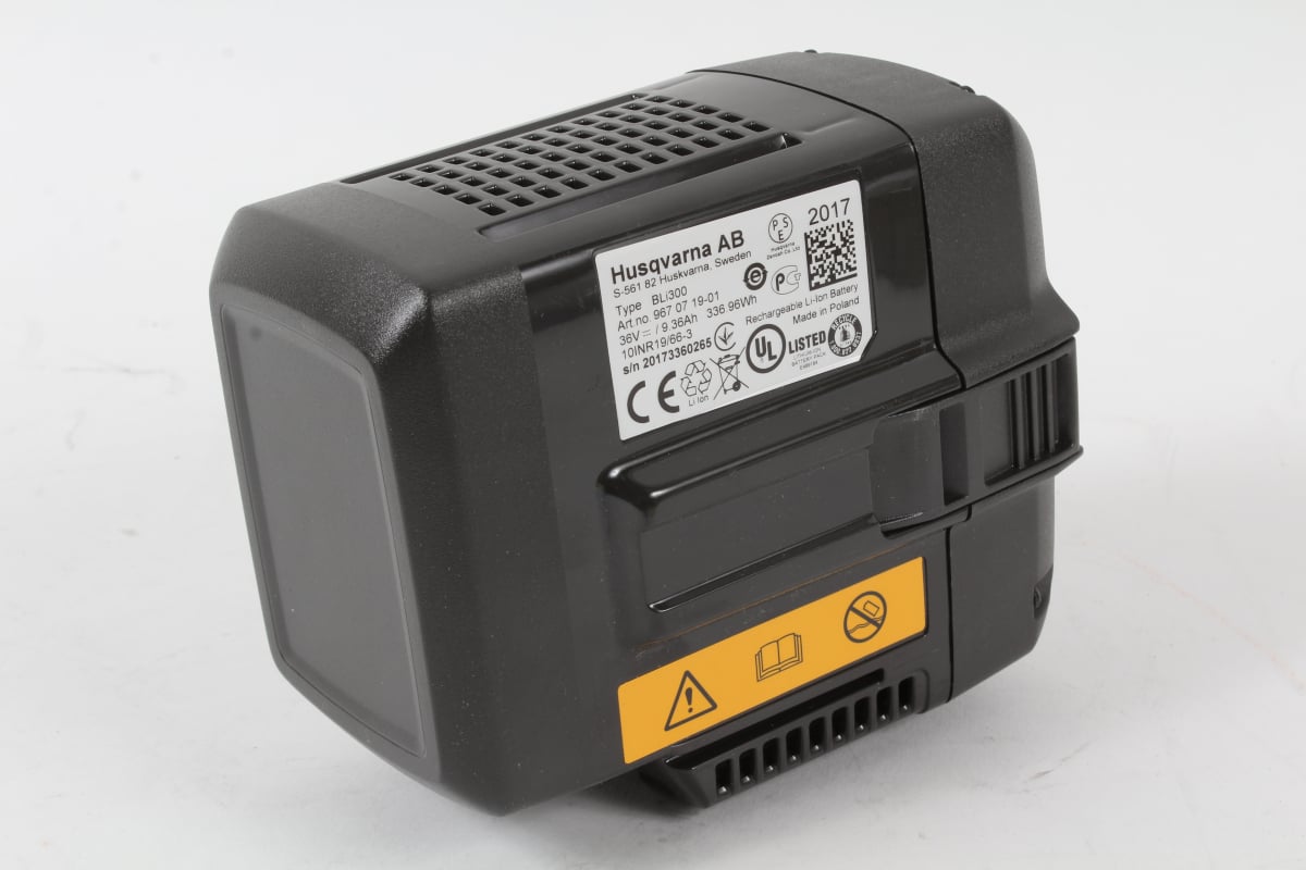 Аккумулятор 36В, 9.4 Ач, Li-Ion BLi300 Husqvarna 9670719-01