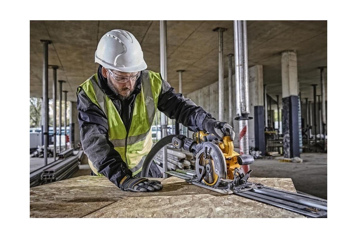Дисковая пила DeWalt 54 В XR FLEXVOLT DCS579N-XJ