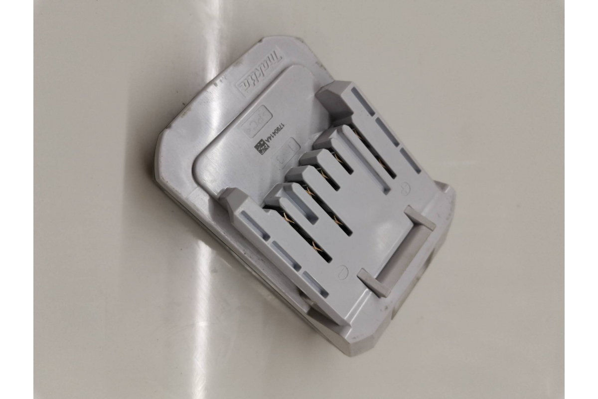 Аккумулятор 18 В; 1,5 А*ч; Li-Ion BL1815G Makita 198186-3