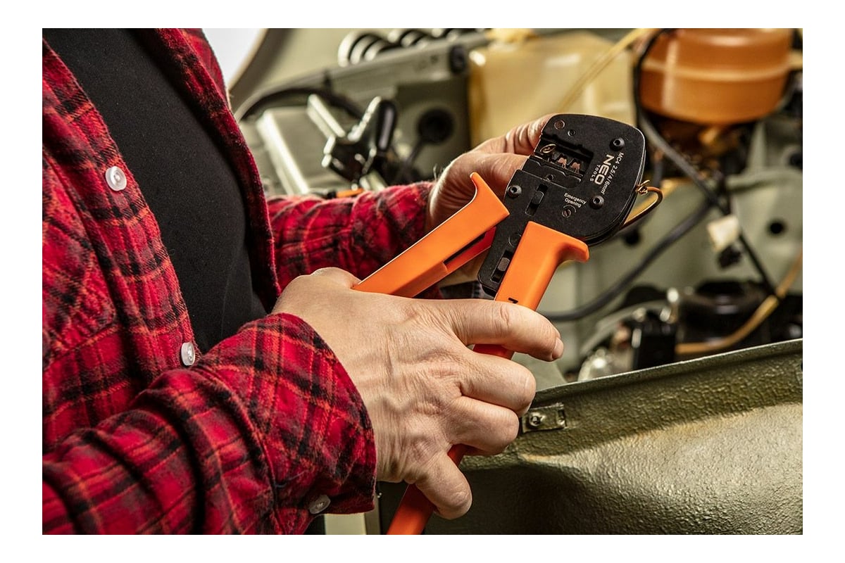 Клещи для опрессовки разъемов Neo Tools MC4 01-555