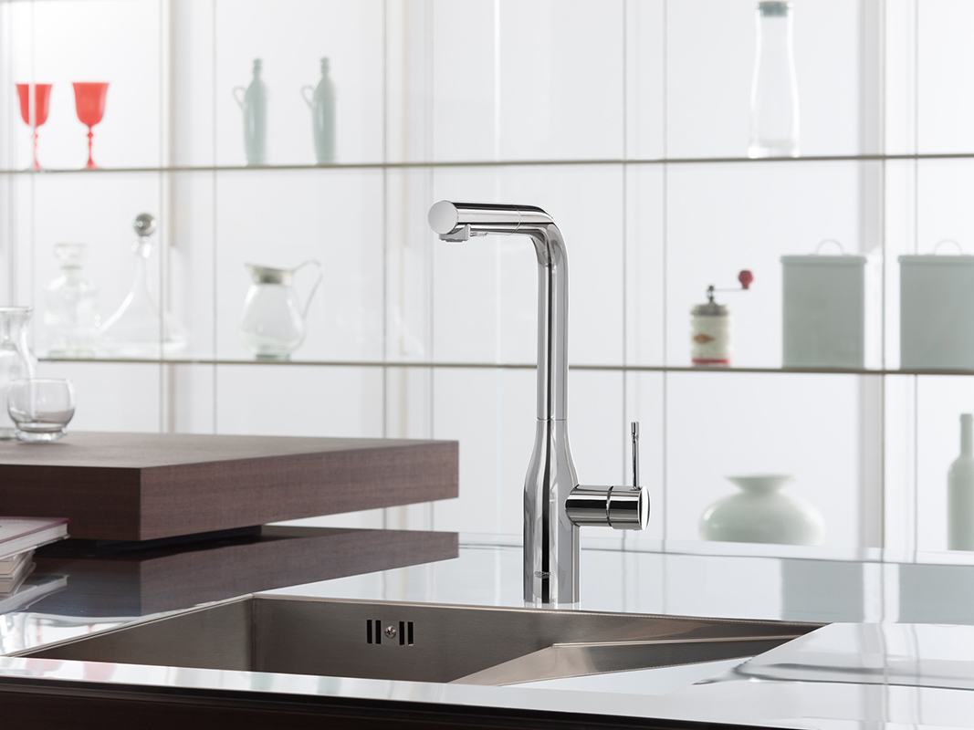 Смеситель для кухни Grohe Essence New 30270000