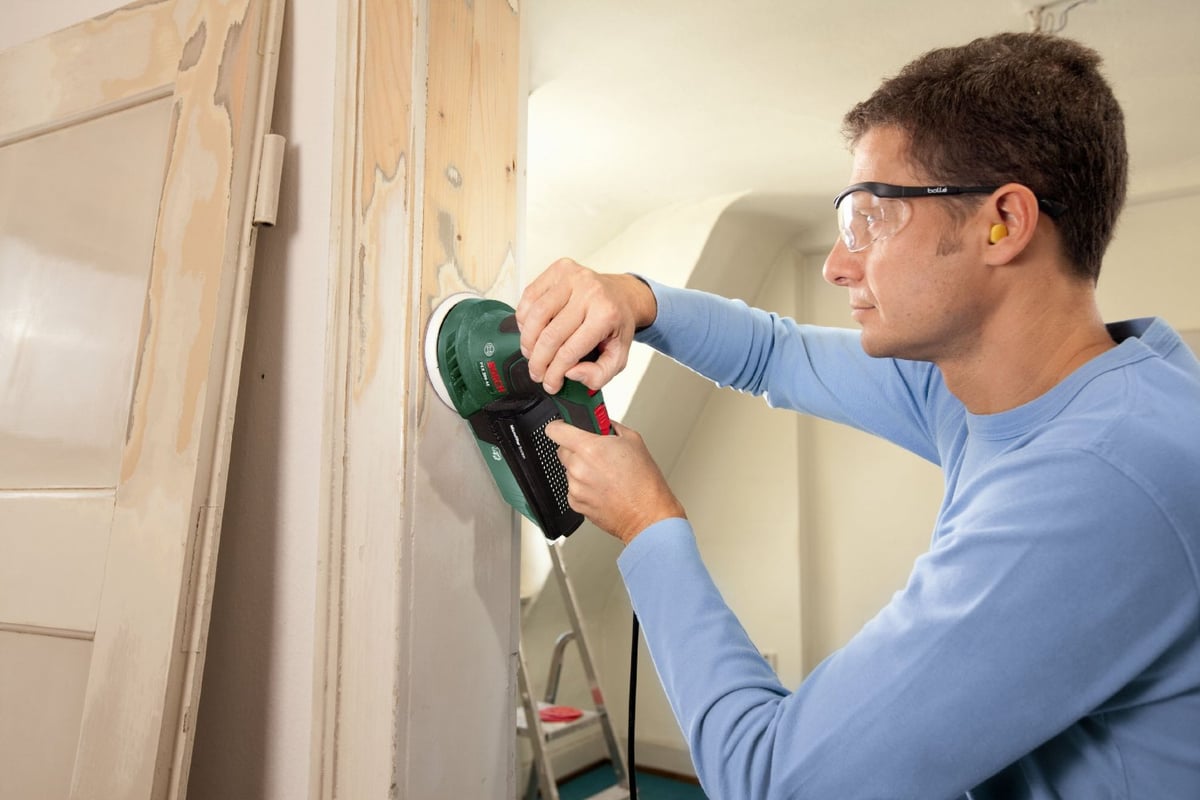 Эксцентриковая шлифмашина Bosch PEX 300 AE 0.603.3A3.020