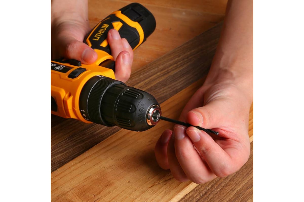 Аккумуляторная дрель-шуруповерт Deko Banger 12V SET 1 063-4129