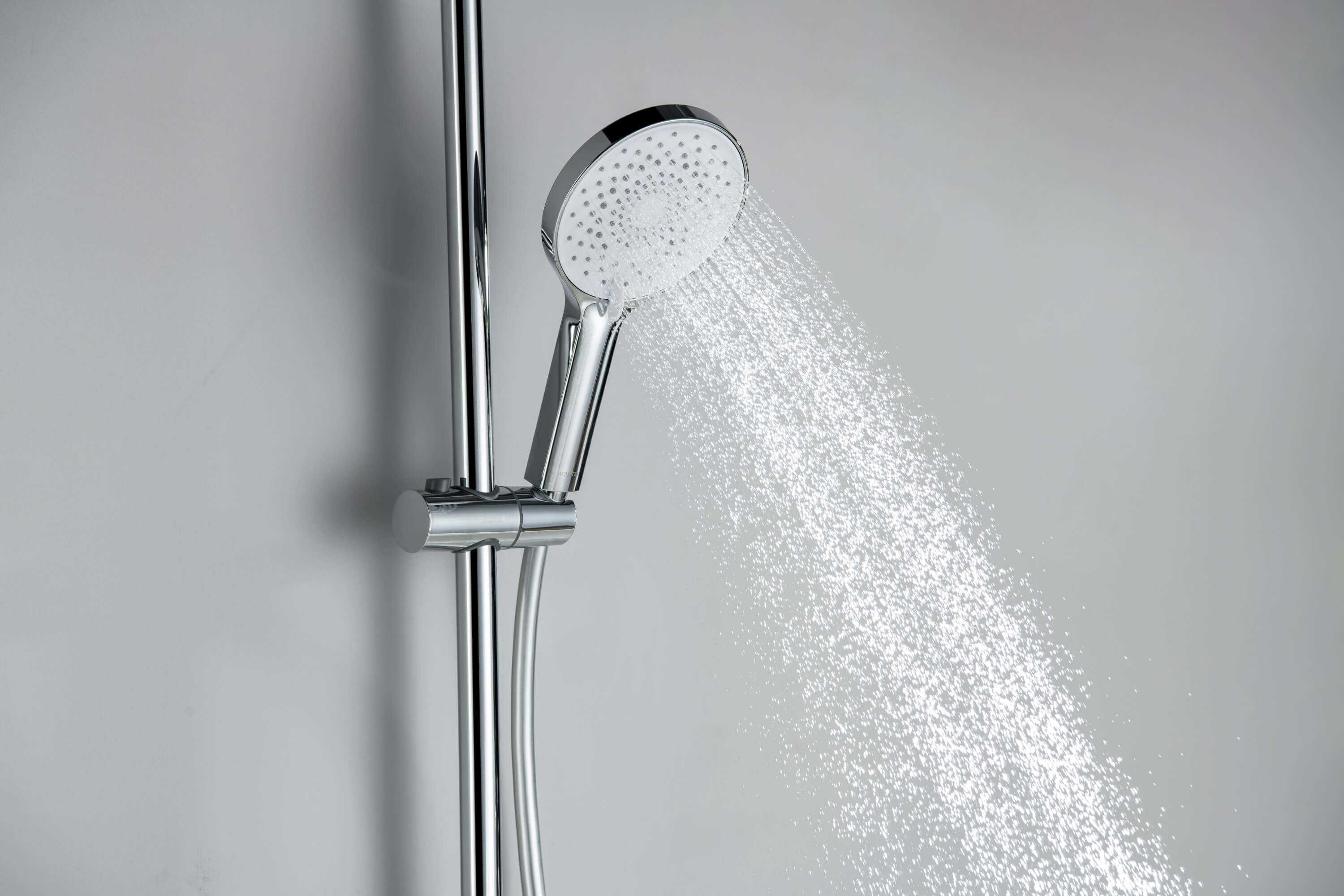 Душевой гарнитур Aquatek Лугано AQ2022CR хром Душевой гарнитур Aquatek Лугано AQ2022CR хром