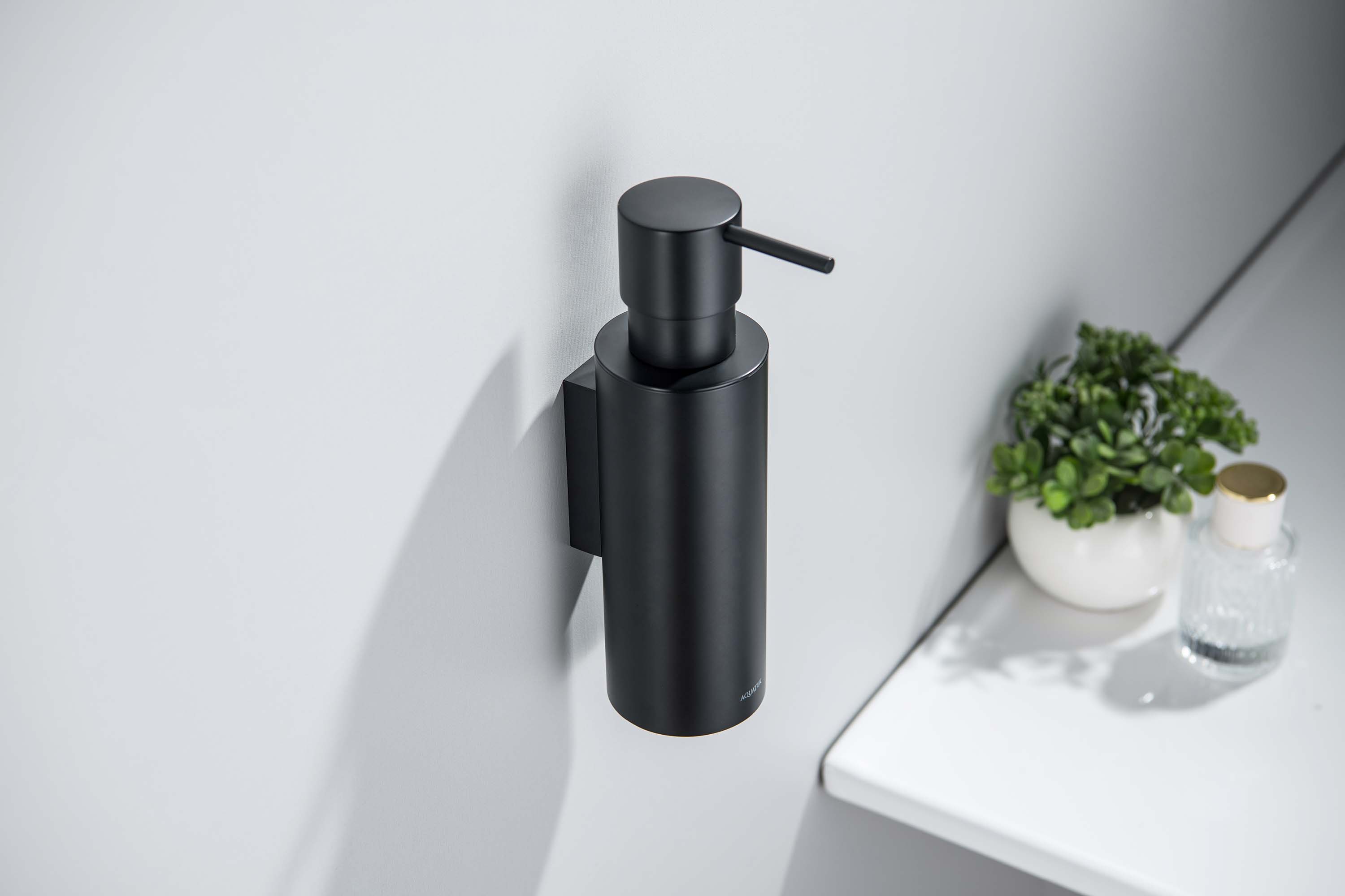 Дозатор для мыла Aquatek Оберон AQ4205MB черный матовый