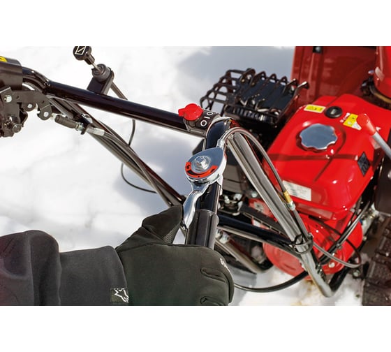 Бензиновый снегоуборщик Honda HSS655ET