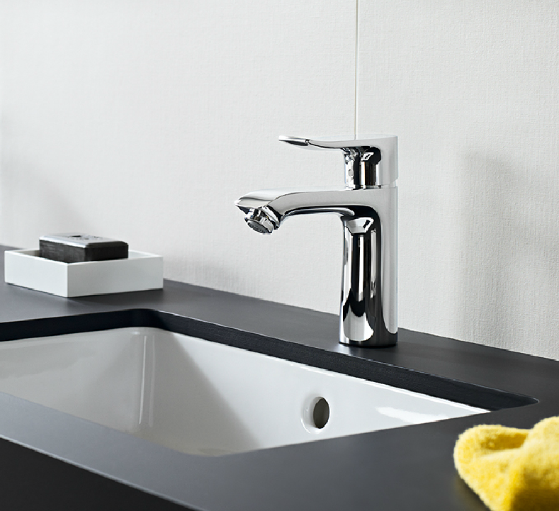 Смеситель для раковины Hansgrohe Metris 31080000