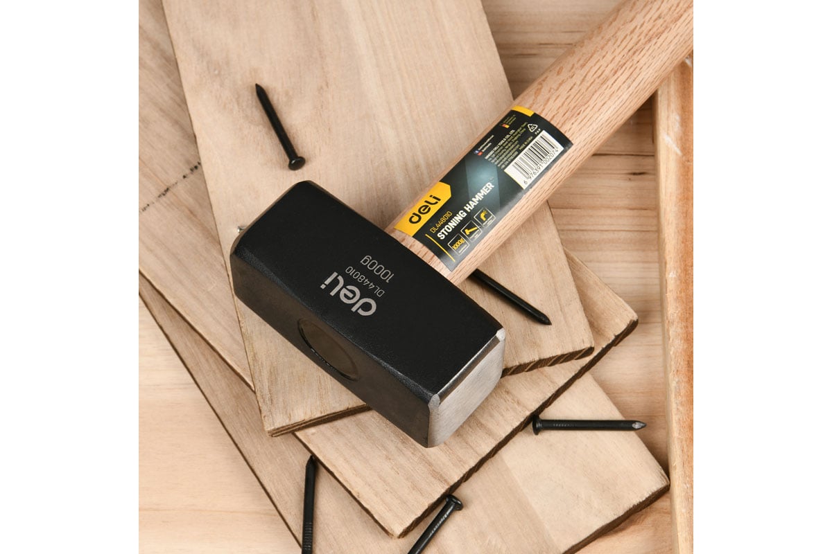Кувалда Deli DL448010 1000 гр, деревянная рукоять 167397