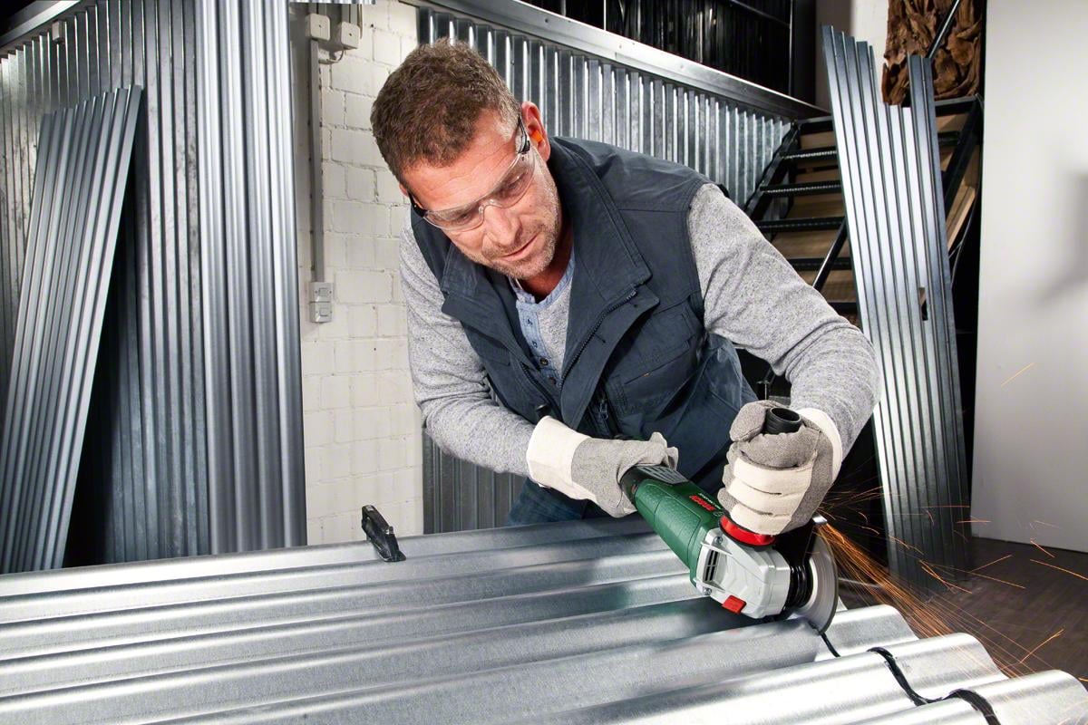 Угловая шлифмашина Bosch PWS 1300-125 CE 0.603.3A2.920