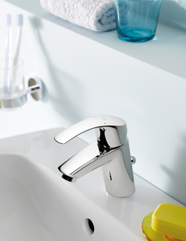 Смеситель для раковины Grohe Eurosmart 2015 33265002