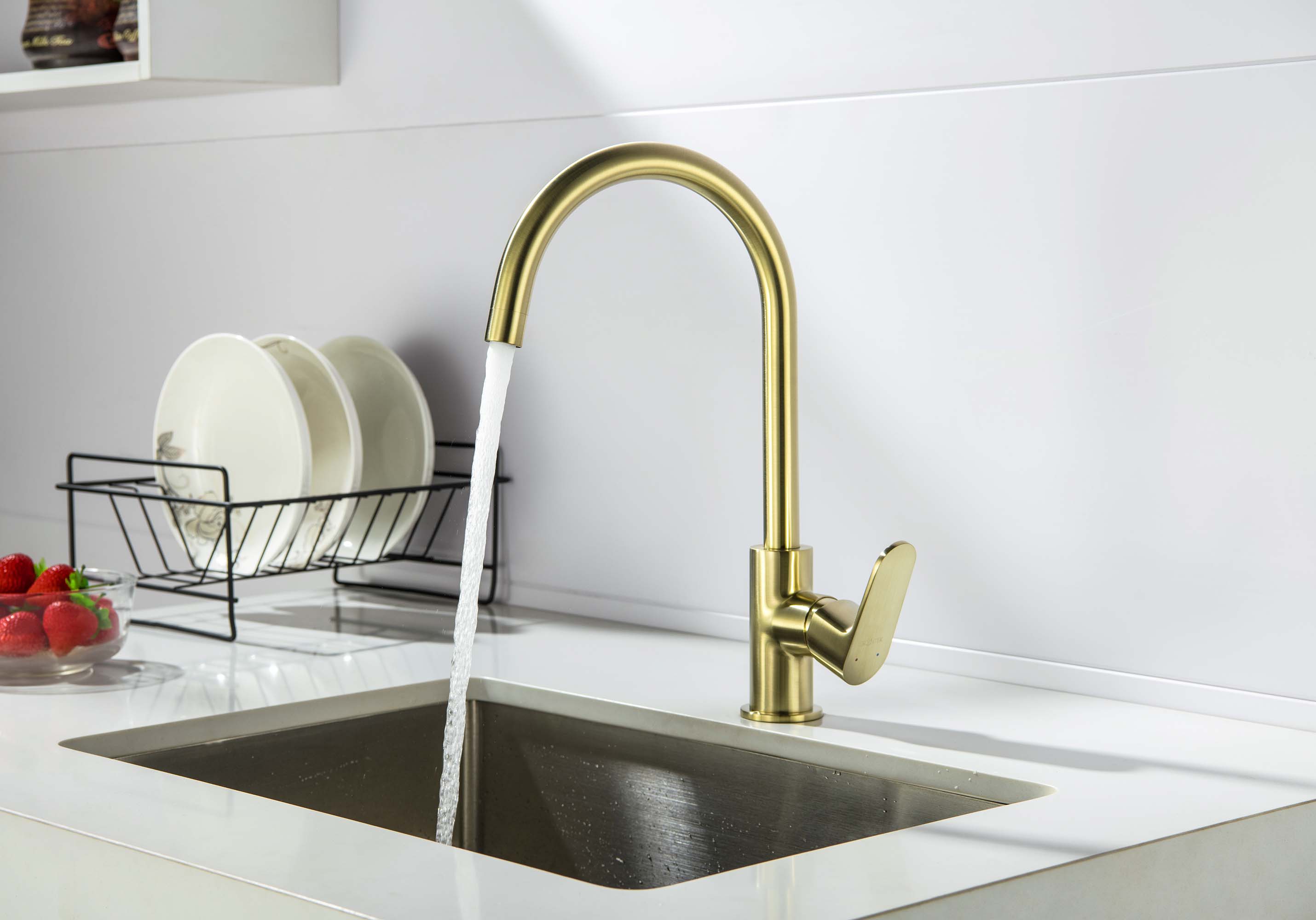 Смеситель для кухни Aquatek Оберон AQ1282BG шлифованное золото