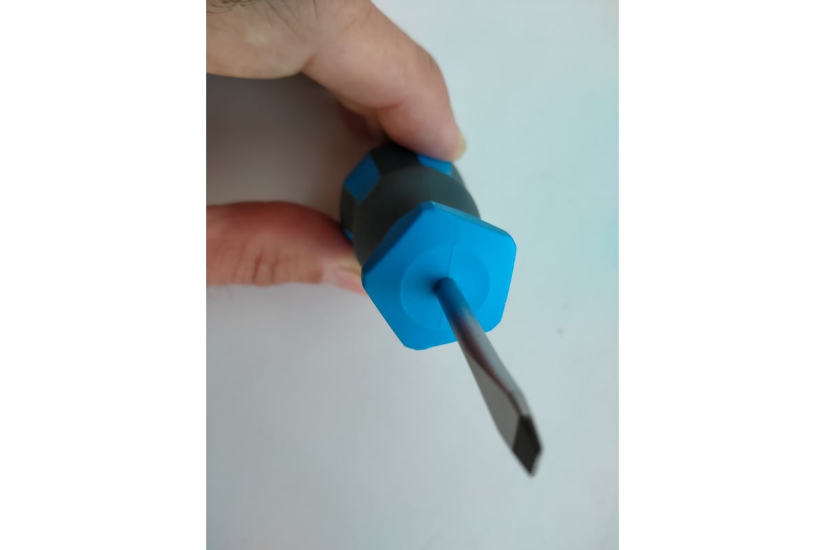 Короткая шлицевая отвертка Norgau 4х38 мм тип N152 062009240