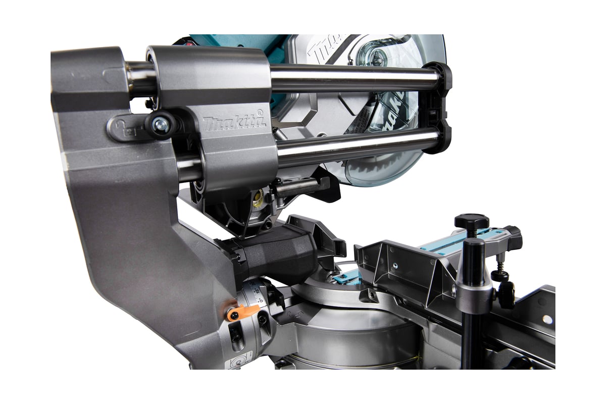 Аккумуляторная консольная торцовочная пила Makita XGT 40В BL LS002GZ01