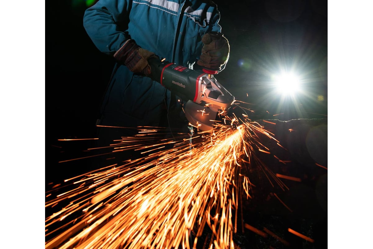 Угловая шлифмашина Metabo WEA 26-230 MVT Quick 606476000