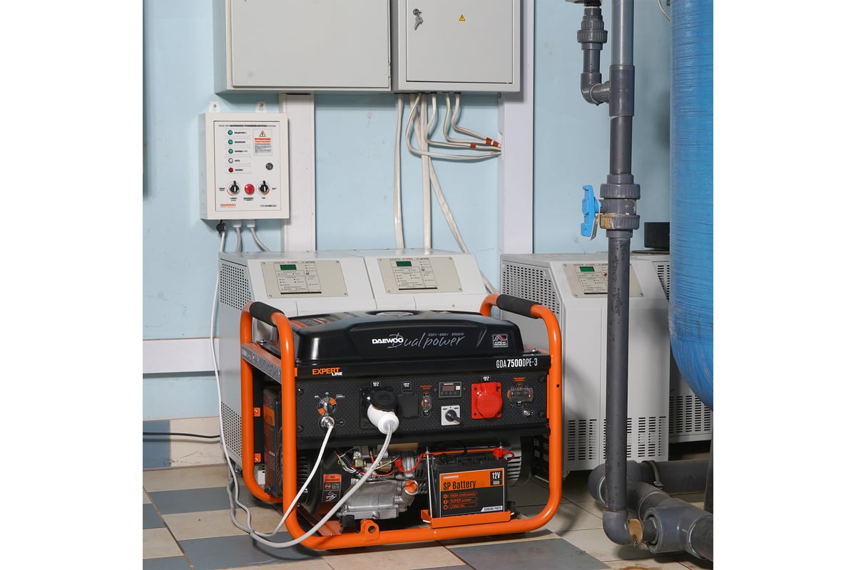 Бензиновый генератор с функцией Dual Power Daewoo GDA 7500DPE-3