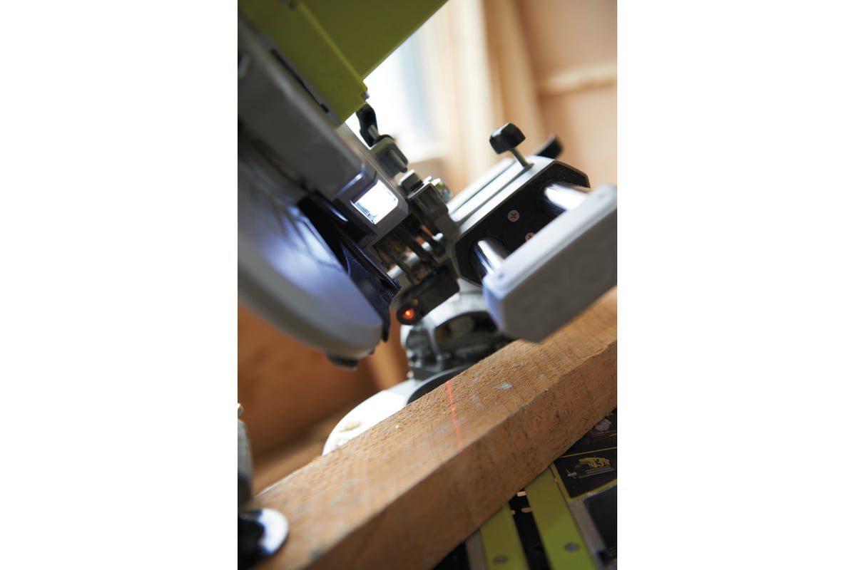 Торцовочная пила Ryobi EMS216L 5133001197