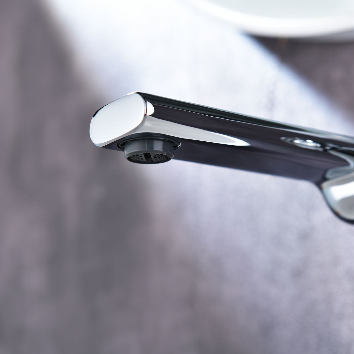 Смеситель для раковины Black&White Gravity GF-7407-С хром