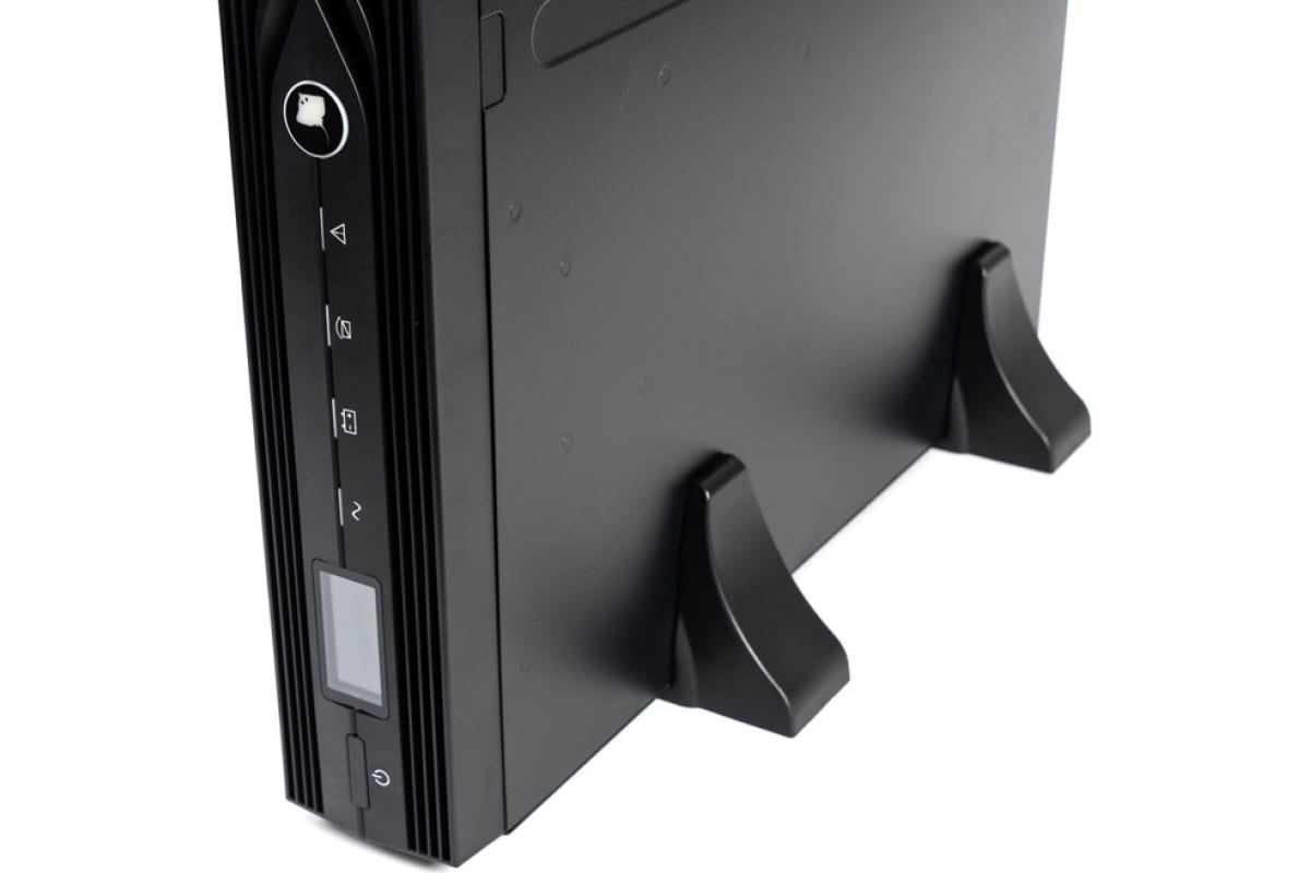 Источник бесперебойного питания Skat -UPS 2000 RACK исп.E Источник бесперебойного питания 1800 Вт, On-Line, 4 АКБ внешние, чистый синус, ток заряда 6 А 8955