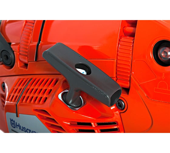 Бензопила Husqvarna 555 9660109-15