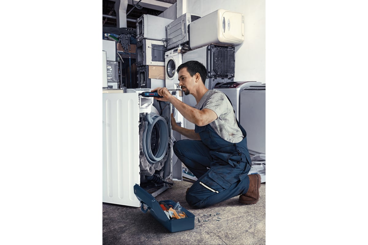 Аккумуляторная отвертка Bosch GO 2 06019H2100