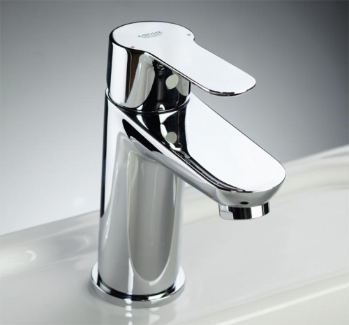 Смеситель для раковины Grohe BauEdge 23328000