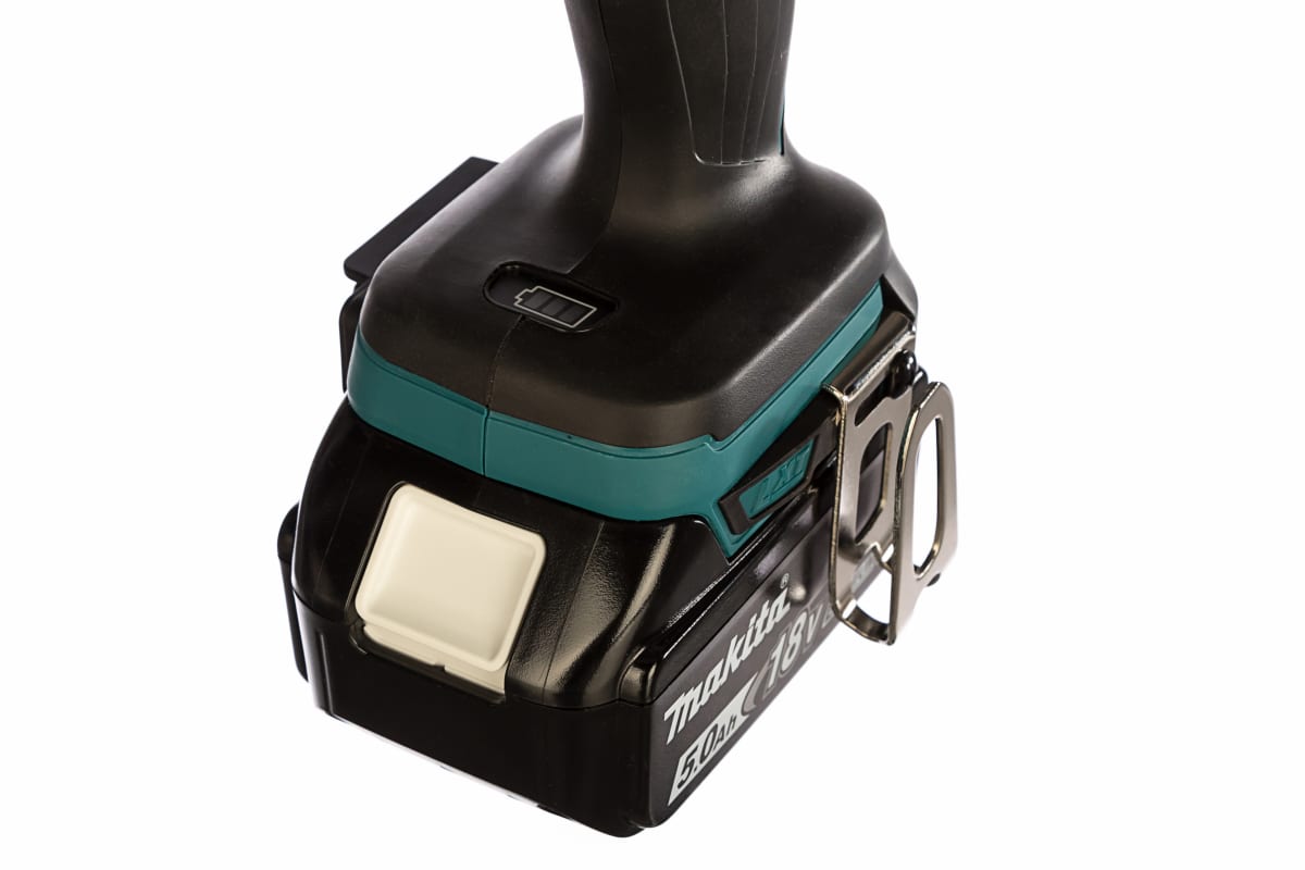 Аккумуляторная дрель-шуруповерт Makita DDF481RTE