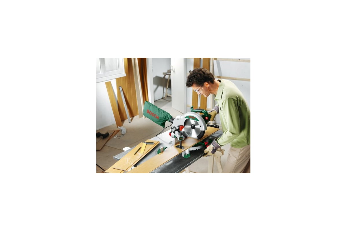Торцовочная пила Bosch PCM 10 0603B01000