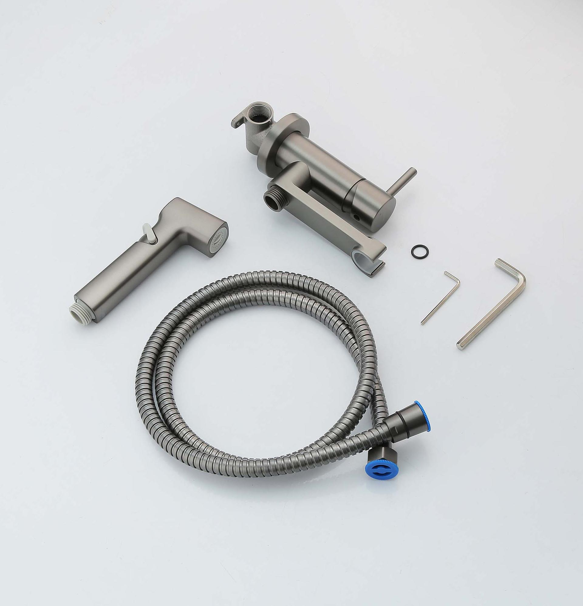 Смеситель Aquatek Ника AQ1819BGM с гигиеническим душем, оружейная сталь Смеситель Aquatek Ника AQ1819BGM с гигиеническим душем, оружейная сталь