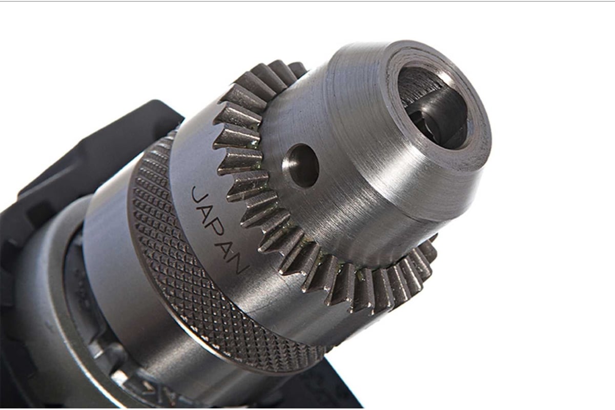Ударная дрель Makita HP 2070