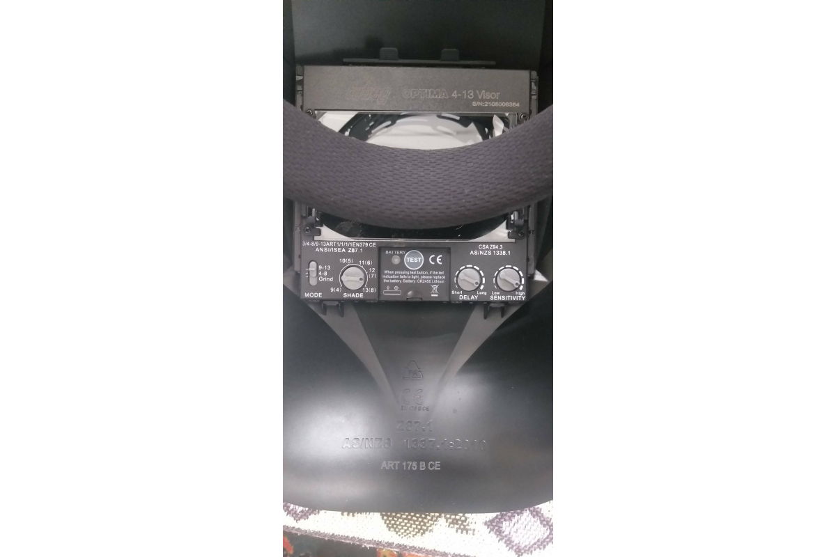 Маска сварщика Хамелеон OPTIMA 4-13 Visor Black/IR 4-13N M Fubag 38438