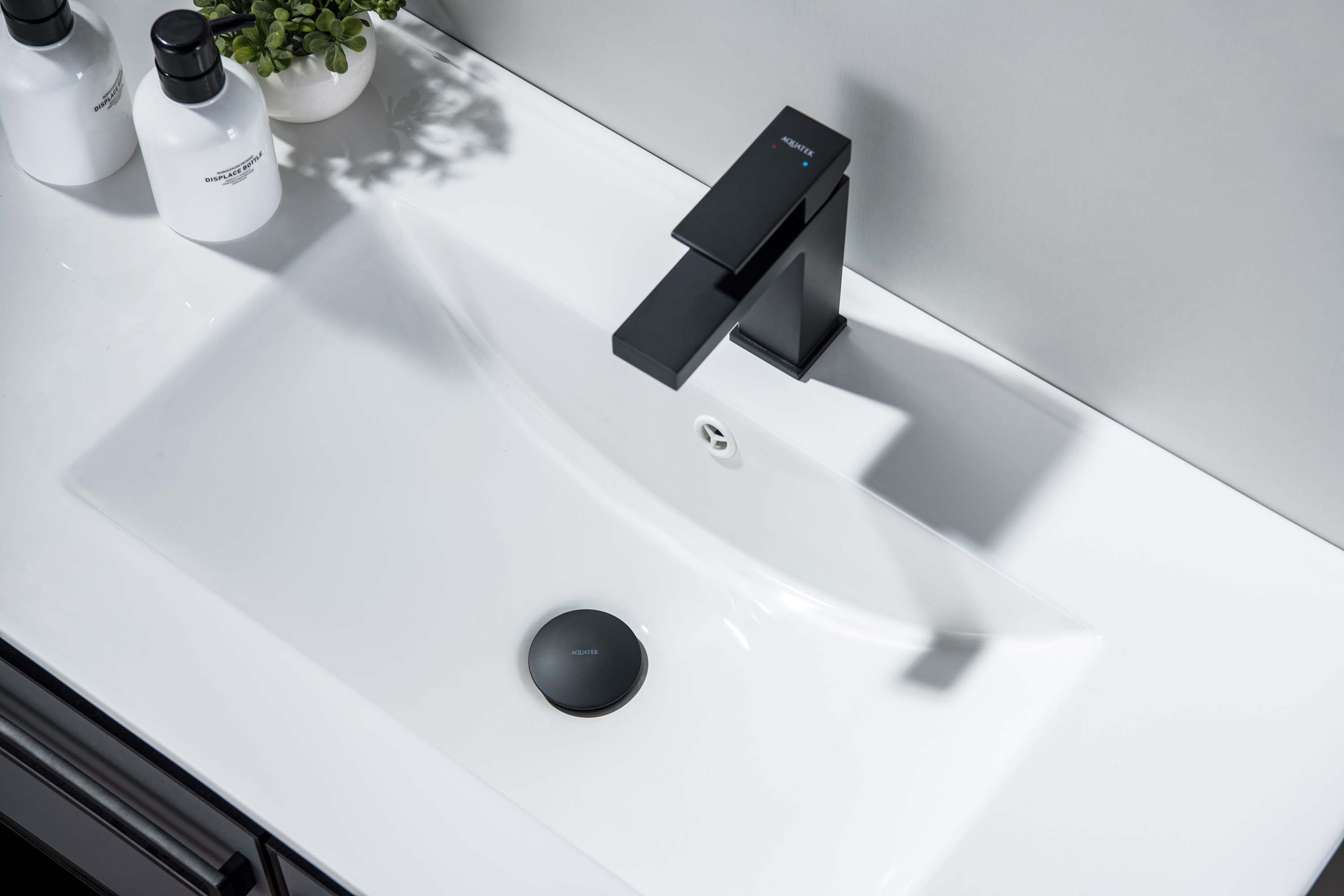 Донный клапан Aquatek AQ6002MB с переливом, Push-open, черный матовый